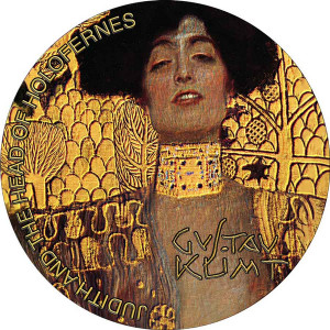 Stříbrná mince Gustav Klimt - Judita s hlavou Holofernovou 2 oz 2023 pozlacená 